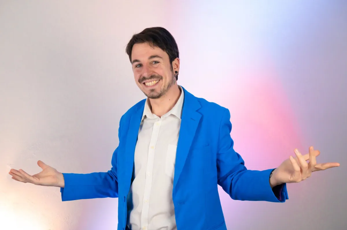 Mago Mignolo, animatore e artista delle bolle giganti del team Il Mago Max