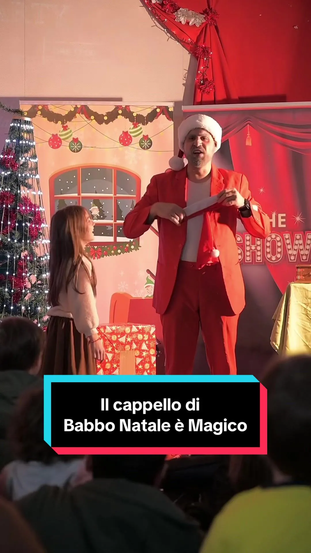 Il cappello di Babbo Natale è magico